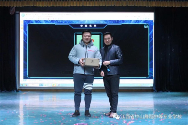 1642149371250617.jpg 1642145083308002714.jpg